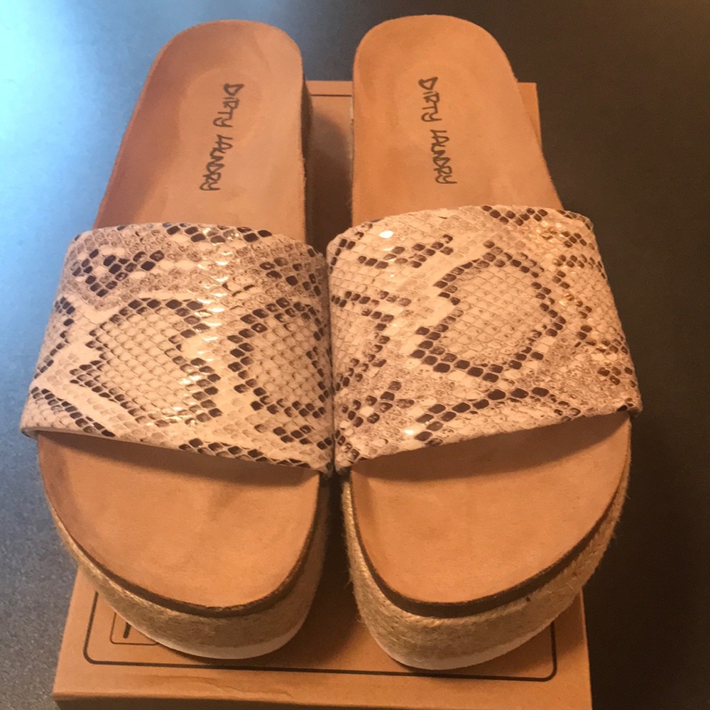 Platform Slides NIB